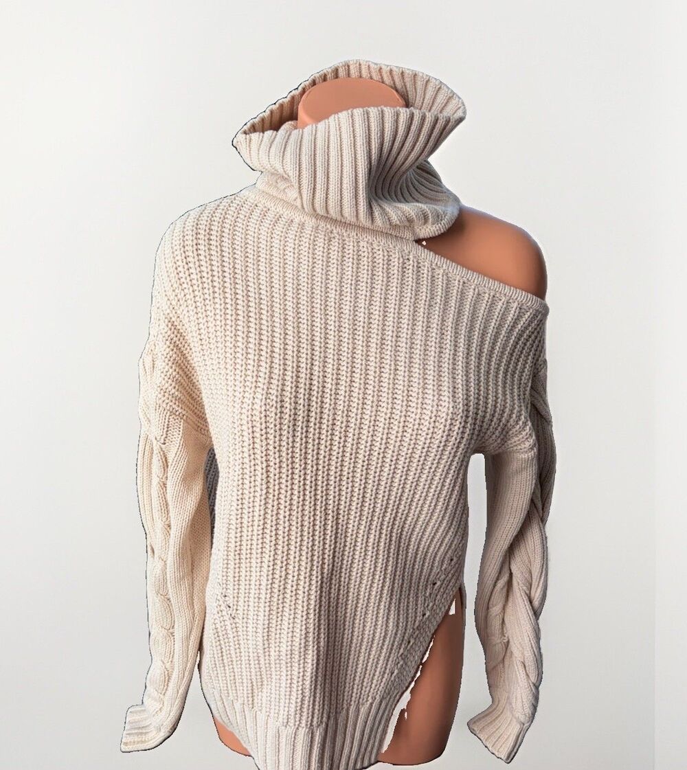 ASTR the Label Beige Off Shoulder Cable Knit Turtleneck Sweater Womens Size XS